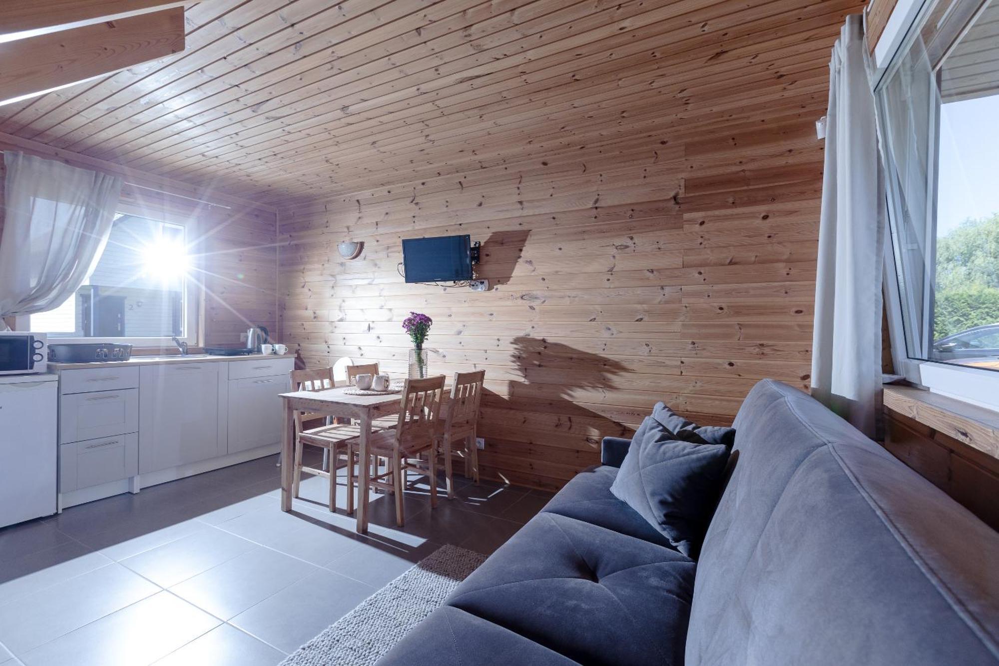 Letniskowe Modrzew Lodge Rewal