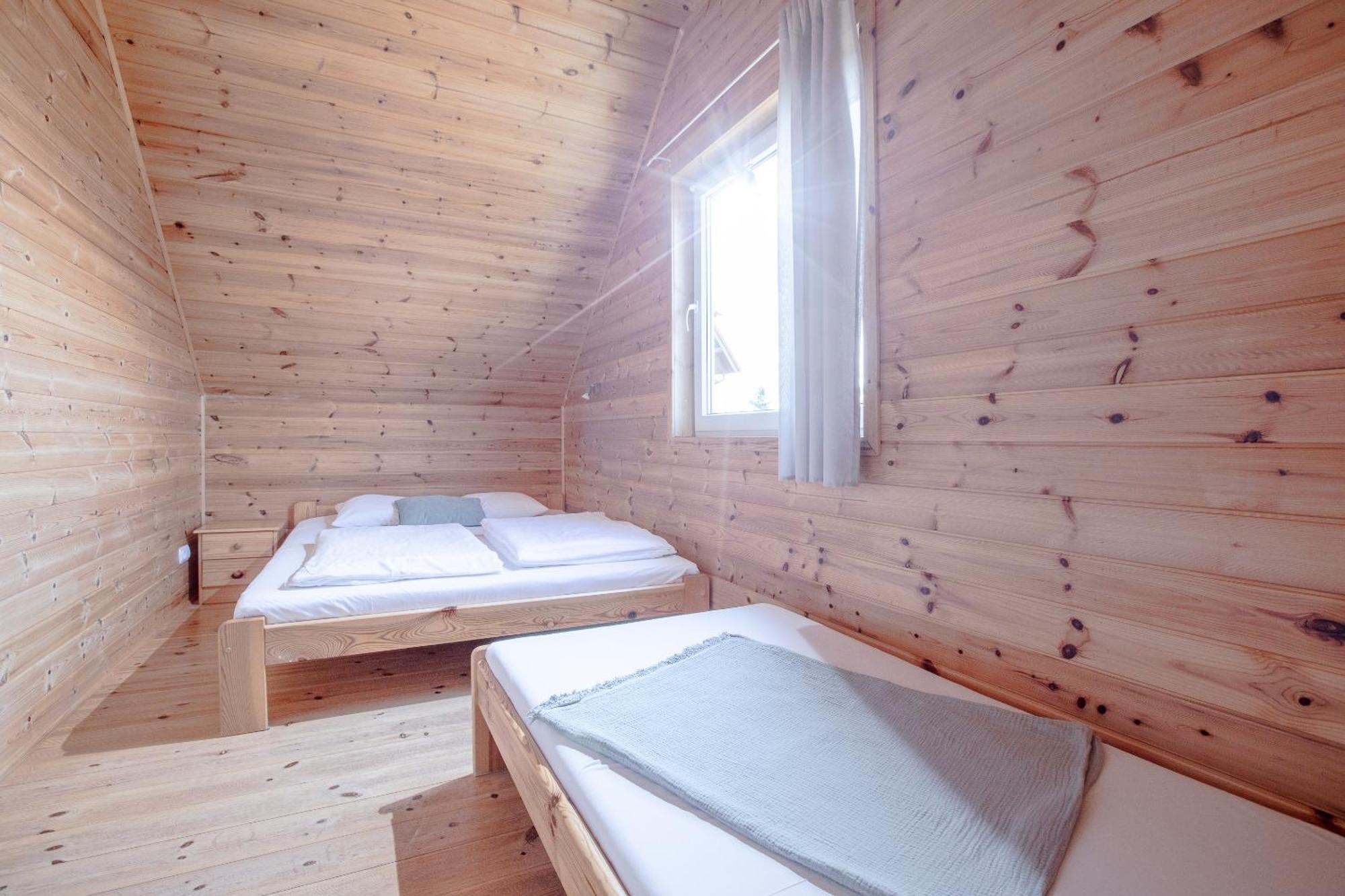 Lodge Letniskowe Modrzew Rewal
